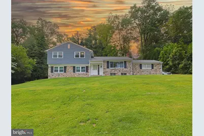 1950 Valley, Meadowbrook, PA 19046 - Photo 1