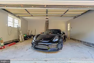 1950 Valley, Meadowbrook, PA 19046 - Photo 31