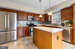 411 Dandelion Dr, Blue Bell, PA 19422 - Photo 7