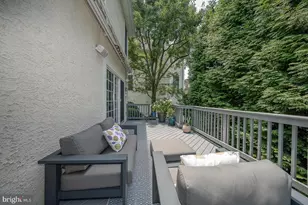 406 Merion Hill Ln, Conshohocken, PA 19428 - Photo 43