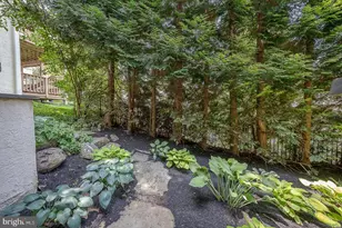 406 Merion Hill Ln, Conshohocken, PA 19428 - Photo 47