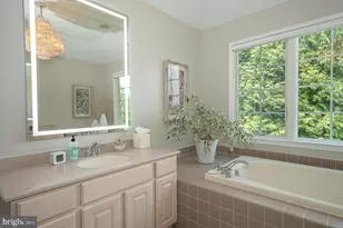 406 Merion Hill Ln, Conshohocken, PA 19428 - Photo 27