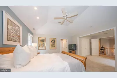 406 Merion Hill Lane, Conshohocken, PA 19428 - Photo 23