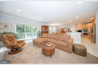 406 Merion Hill Lane, Conshohocken, PA 19428 - Photo 9