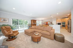 406 Merion Hill Ln, Conshohocken, PA 19428 - Photo 9