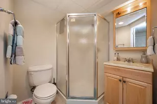 7017 Windswept Ln, Norristown, PA 19403 - Photo 25