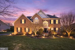 7017 Windswept Ln, Norristown, PA 19403 - Photo 39