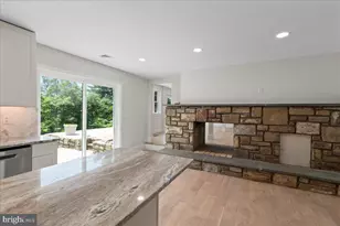 802 Collegeville Rd, Phoenixville, PA 19460 - Photo 11