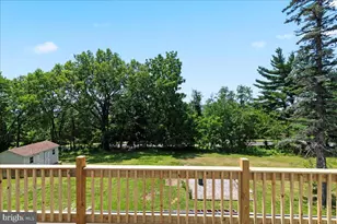 802 Collegeville Rd, Phoenixville, PA 19460 - Photo 17