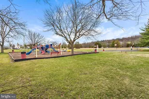 1413 Heather Pl, Pottstown, PA 19464 - Photo 27