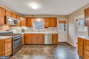 104 Woodland Dr, Lansdale, PA 19446 - Photo 11