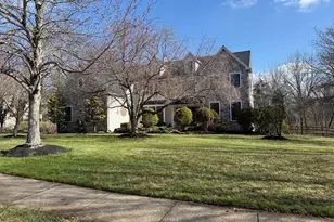 118 Davis Dr, North Wales, PA 19454 - Photo 1