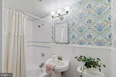 100 E 6th Avenue, Conshohocken, PA 19428 - Photo 17