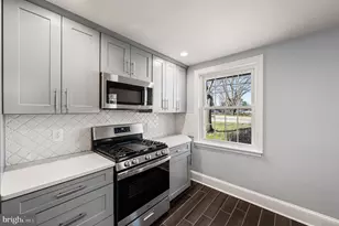 120 E Germantown Pike, Plymouth Meeting, PA 19462 - Photo 11