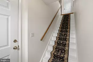 1842 Rosewood Ct, Pottstown, PA 19464 - Photo 3