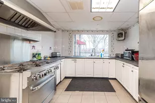 10204 Valley Forge Cir, King of Prussia, PA 19406 - Photo 69