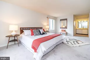 10204 Valley Forge Cir, King of Prussia, PA 19406 - Photo 33