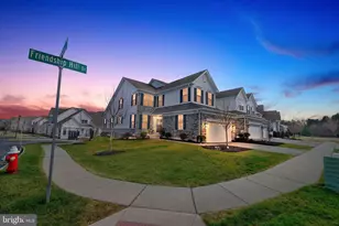 727 Friendship Hill Dr, Collegeville, PA 19426 - Photo 3