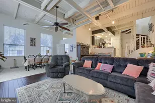 735 Washington St, Royersford, PA 19468 - Photo 11