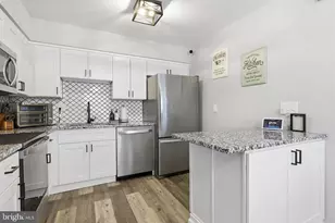 22 Fitzwatertown Rd, Willow Grove, PA 19090 - Photo 3