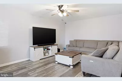 22 Fitzwatertown Road #C7, Willow Grove, PA 19090 - Photo 13