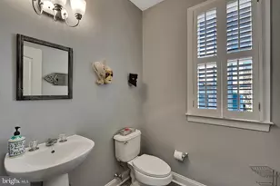 407 Merion Hill Ln, Conshohocken, PA 19428 - Photo 35