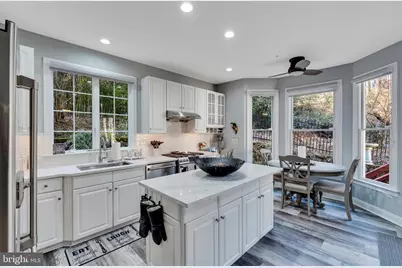 407 Merion Hill Lane, Conshohocken, PA 19428 - Photo 9