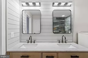 671 Daisy Ln, Pennsburg, PA 18073 - Photo 23