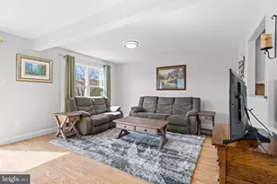 671 Daisy Ln, Pennsburg, PA 18073 - Photo 11