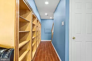 671 Daisy Ln, Pennsburg, PA 18073 - Photo 35