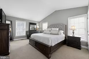 1 Coventry Ct, Conshohocken, PA 19428 - Photo 21