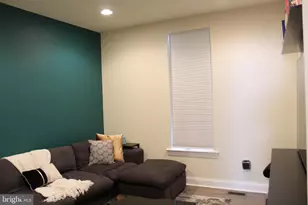 201 Hampton Ct, Harleysville, PA 19438 - Photo 9