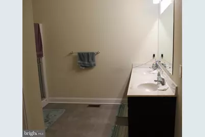 201 Hampton Court, Harleysville, PA 19438 - Photo 9