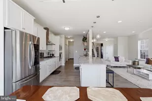 201 Hampton Ct, Harleysville, PA 19438 - Photo 7