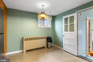 1991 Maplewood Ave, Abington, PA 19001 - Photo 7