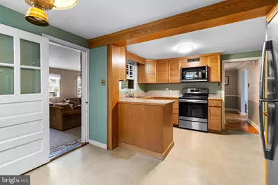 1991 Maplewood Avenue, Abington, PA 19001 - Photo 5