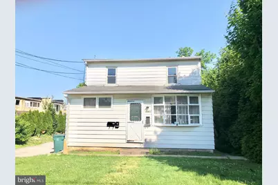 4001 Center Avenue #SECOND FLOOR, Lafayette Hill, PA 19444 - Photo 1