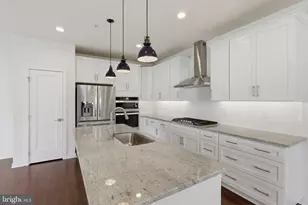 109 Briarwood Ln, Colmar, PA 18915 - Photo 7