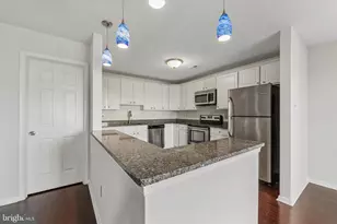 5202 Drawbridge Ct, Royersford, PA 19468 - Photo 5