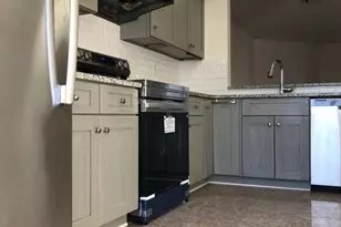 4202 Quaker Ct, North Wales, PA 19454 - Photo 3