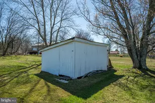 874 Sunset Ln, Telford, PA 18969 - Photo 15