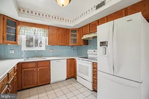 117 Elio Cir, Royersford, PA 19468 - Photo 11