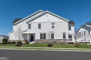 325 Goldman Dr, Phoenixville, PA 19460 - Photo 3