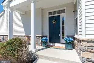 325 Goldman Dr, Phoenixville, PA 19460 - Photo 5