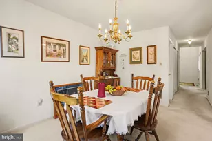 321 Cherry St, Pennsburg, PA 18073 - Photo 9