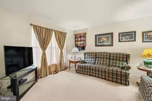 321 Cherry St, Pennsburg, PA 18073 - Photo 15