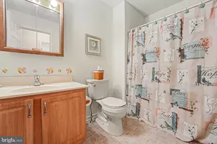 321 Cherry St, Pennsburg, PA 18073 - Photo 21