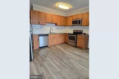 102 W Broad Street #1 ST FLOOR APRTMENT, Souderton, PA 18964 - Photo 5