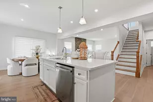 1025 Trillium Ln, Cheltenham, PA 19012 - Photo 7