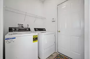 2012 Stony Creek Rd, Lansdale, PA 19446 - Photo 9